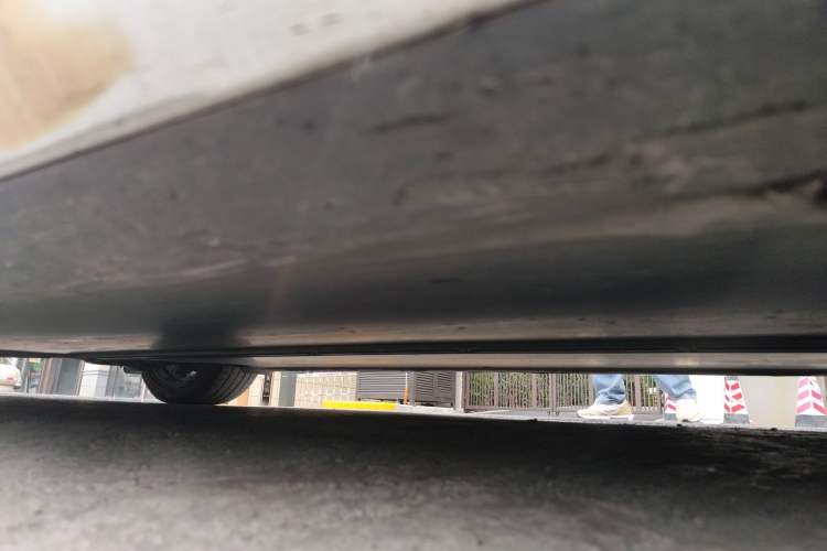 Used Tesla Model 3 2019 Long-Range Rear-Wheel-Drive Version Chassis Front Right