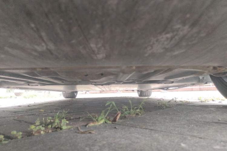 Used Tesla Model 3 2019 Long-Range Rear-Wheel-Drive Version Chassis Front
