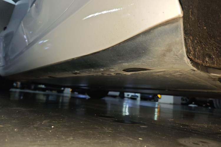 Used Tesla Model 3 2019 Standard Range Rear-Wheel Drive Upgraded Version (60 kWh) Chassis Rear Left