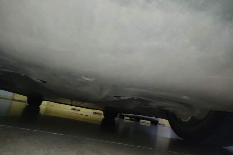 Used Tesla Model 3 2019 Long-Range All-Wheel-Drive Version Chassis Rear