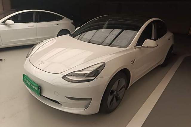 Used Tesla Model 3 2019 Long-Range Rear-Wheel-Drive Version