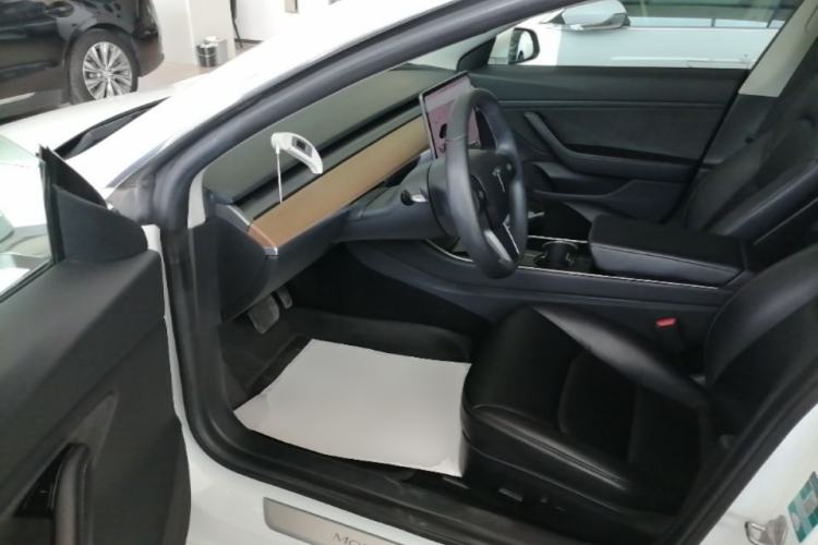 Used Tesla Model 3 2019 Standard Range Rear-Wheel Drive Upgraded Version (60 kWh) Driver Seat