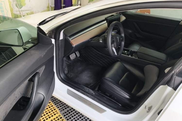 Used Tesla Model 3 2019 Standard Range Rear-Wheel Drive Upgraded Version (52 kWh) Driver Seat