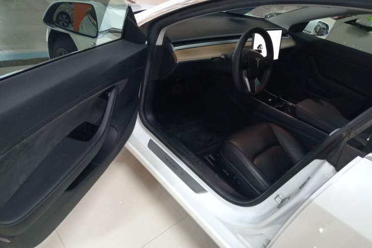 Used Tesla Model 3 2019 Standard Range Rear-Wheel Drive Upgraded Version (52 kWh) Driver Seat