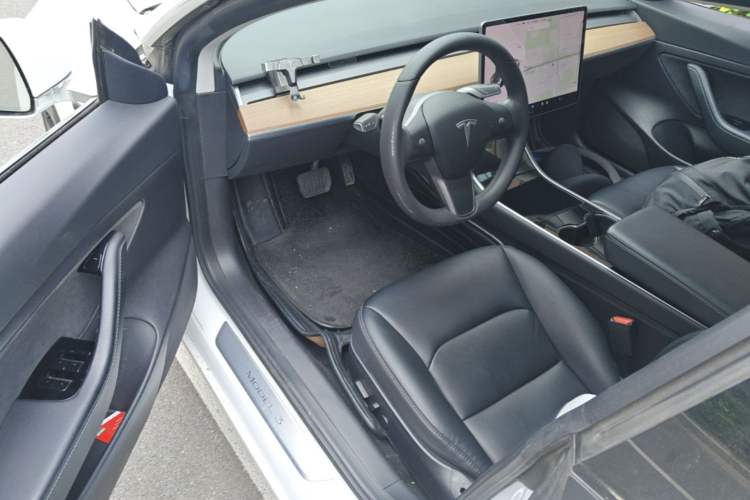 Used Tesla Model 3 2019 Standard Range Rear-Wheel Drive Upgraded Version (60 kWh) Driver Seat