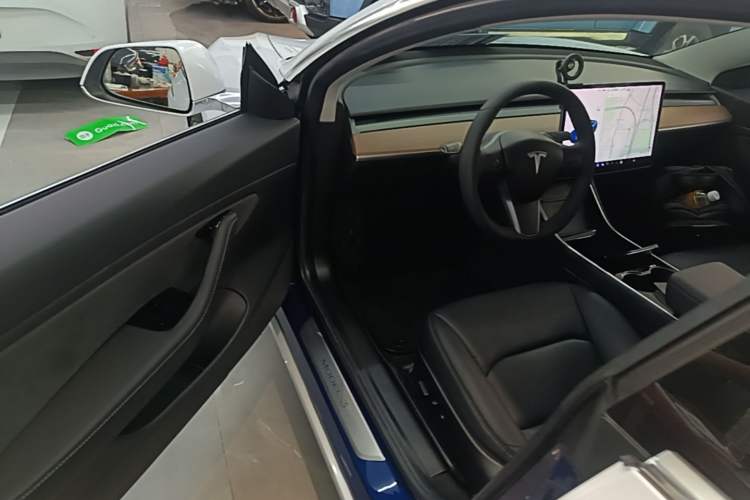 Used Tesla Model 3 2019 Standard Range Rear-Wheel Drive Upgraded Version (52 kWh) Driver Seat