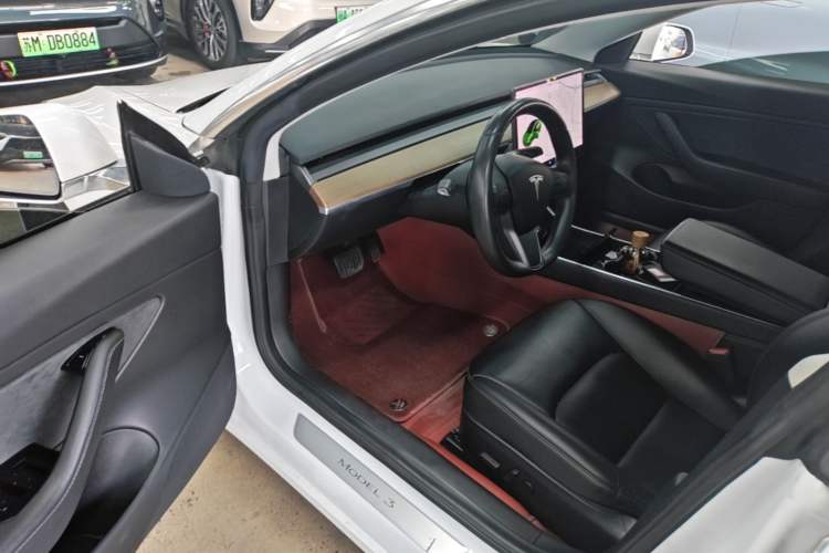Used Tesla Model 3 2019 Long-Range Rear-Wheel-Drive Version Driver Seat