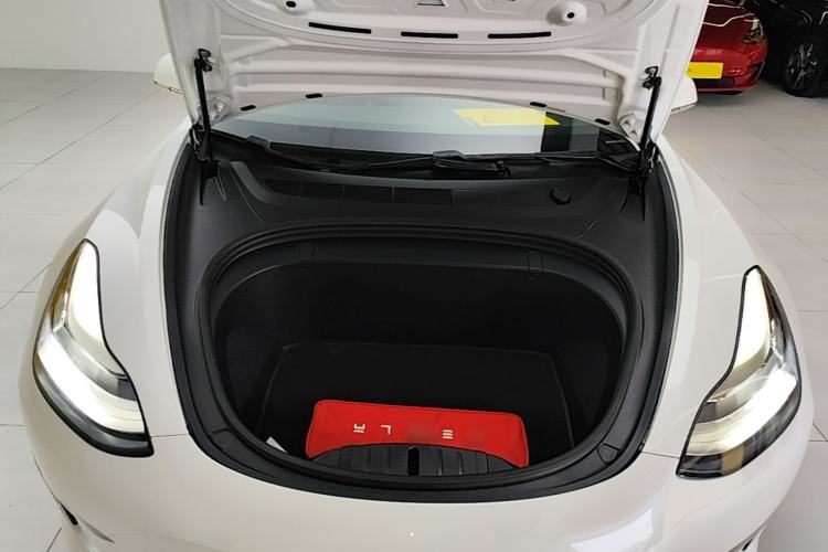 Used Tesla Model 3 2019 Long-Range Rear-Wheel-Drive Version Engine Bay