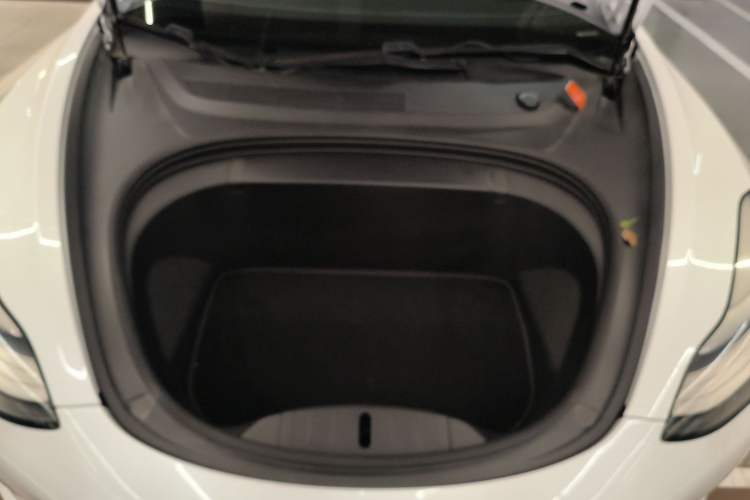 Used Tesla Model 3 2019 Long-Range All-Wheel-Drive Version Engine Bay