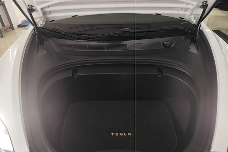 Used Tesla Model 3 2019 Standard Range Rear-Wheel Drive Upgraded Version (52 kWh) Engine Bay