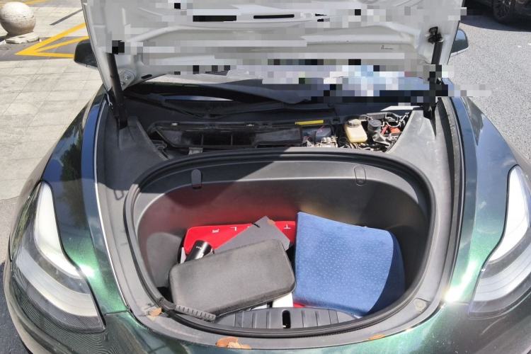 Used Tesla Model 3 2019 Long-Range Rear-Wheel-Drive Version Engine Bay