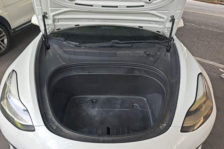 Used Tesla Model 3 2019 Standard Range Rear-Wheel Drive Upgraded Version (60 kWh) Engine Bay