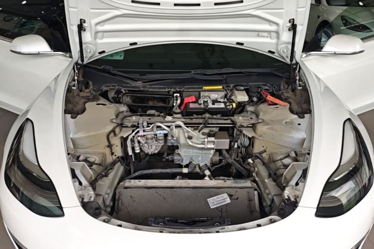 Used Tesla Model 3 2019 Long-Range Rear-Wheel-Drive Version Engine Bay