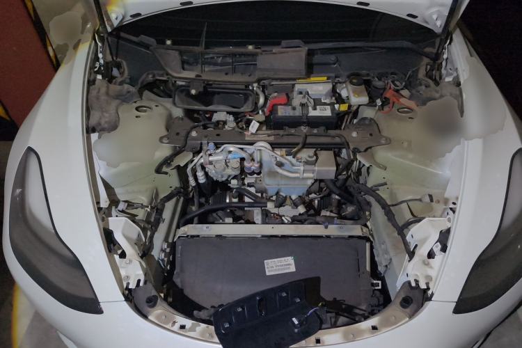 Used Tesla Model 3 2019 Long-Range All-Wheel-Drive Version Engine Bay