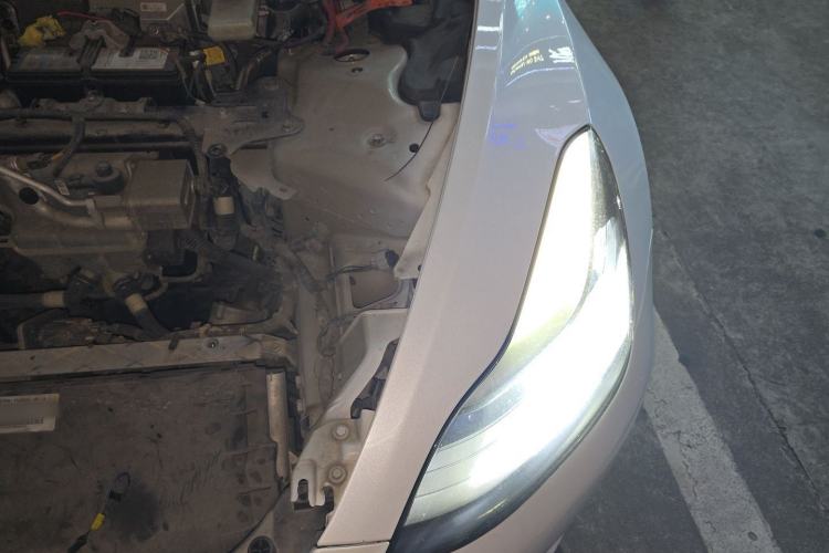 Used Tesla Model 3 2019 Standard Range Rear-Wheel Drive Upgraded Version (60 kWh) Engine Bay Left