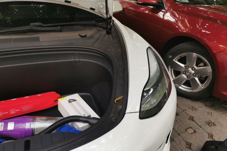 Used Tesla Model 3 2019 Long-Range Rear-Wheel-Drive Version Engine Bay Left