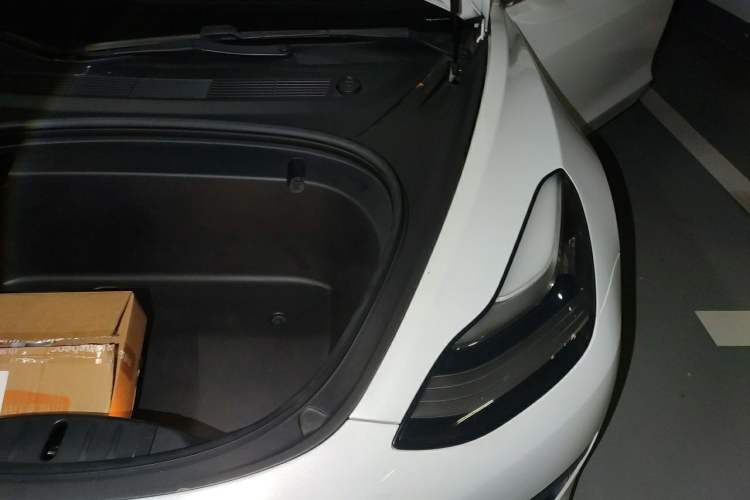 Used Tesla Model 3 2019 Standard Range Rear-Drive Upgraded Version Engine Bay Left