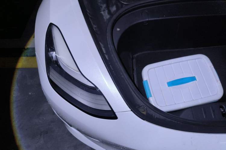 Used Tesla Model 3 2019 Long-Range Rear-Wheel-Drive Version Engine Bay Right