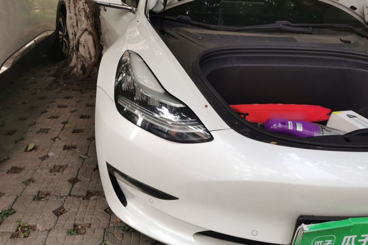 Used Tesla Model 3 2019 Long-Range Rear-Wheel-Drive Version Engine Bay Right