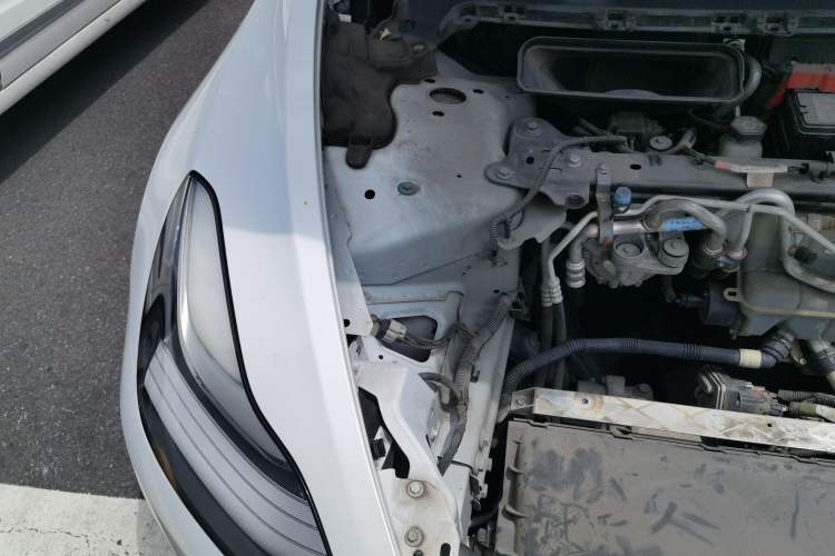 Used Tesla Model 3 2019 Standard Range Rear-Drive Upgraded Version Engine Bay Right