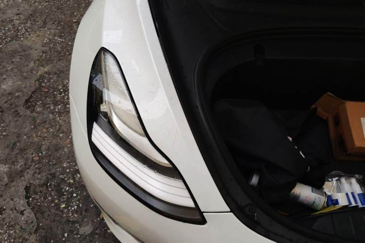 Used Tesla Model 3 2019 Long-Range All-Wheel-Drive Version Engine Bay Right