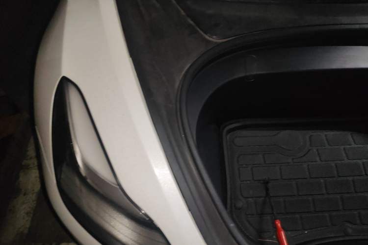 Used Tesla Model 3 2019 Long-Range Rear-Wheel-Drive Version Engine Bay Right