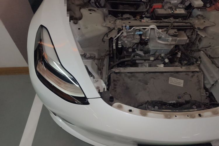 Used Tesla Model 3 2019 Long-Range All-Wheel-Drive Version Engine Bay Right