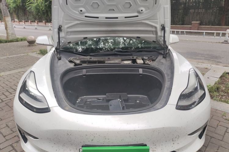 Used Tesla Model 3 2019 Long-Range Rear-Wheel-Drive Version Engine Bay