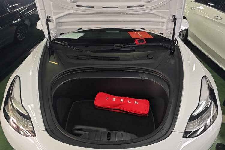 Used Tesla Model 3 2019 Long-Range All-Wheel-Drive Version Engine Bay