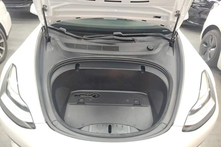 Used Tesla Model 3 2019 Standard Range Rear-Drive Upgraded Version Engine Bay