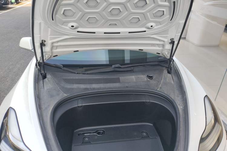 Used Tesla Model 3 2019 Long-Range All-Wheel-Drive Version Engine Bay