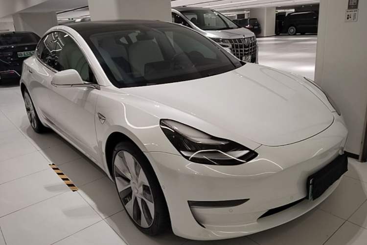 Used Tesla Model 3 2019 Performance High-Performance All-Wheel-Drive Version Exterior 1