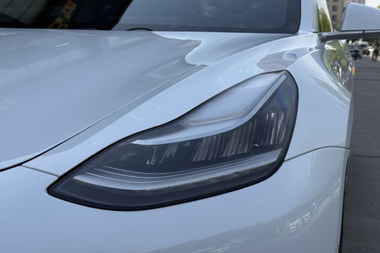 Used Tesla Model 3 2019 Standard Range Rear-Wheel Drive Upgraded Version (52 kWh) Exterior 10