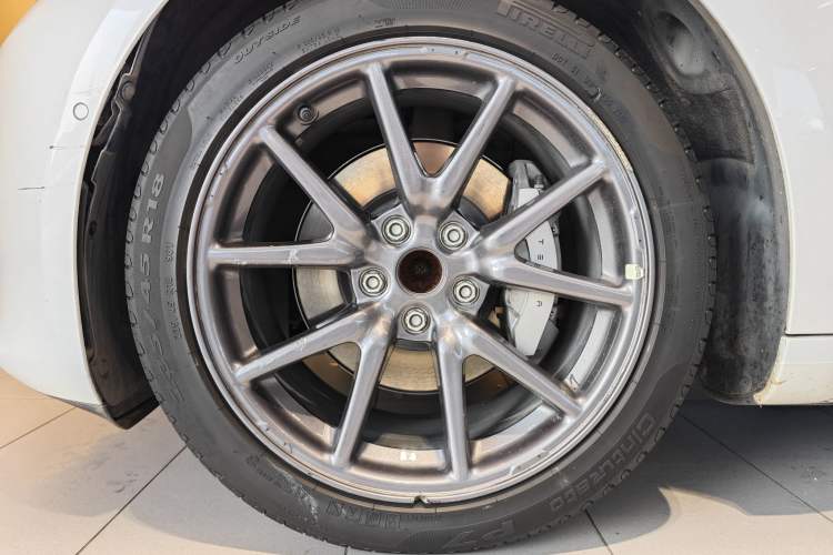 Used Tesla Model 3 2019 Long-Range Rear-Wheel-Drive Version Exterior 11