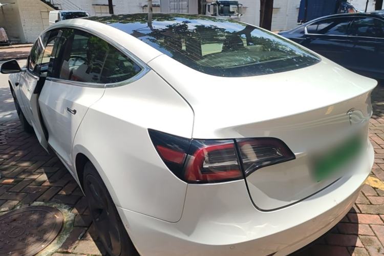Used Tesla Model 3 2019 Standard Range Rear-Wheel Drive Upgraded Version (52 kWh) Exterior 2