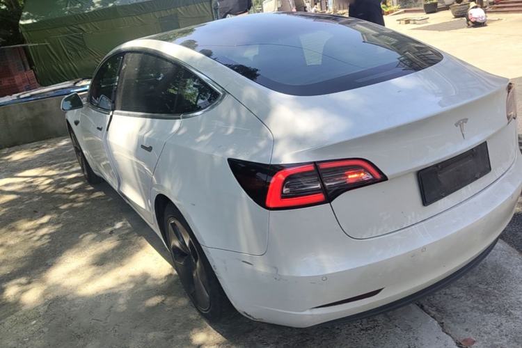 Used Tesla Model 3 2019 Standard Range Rear-Wheel Drive Upgraded Version (52 kWh) Exterior 2