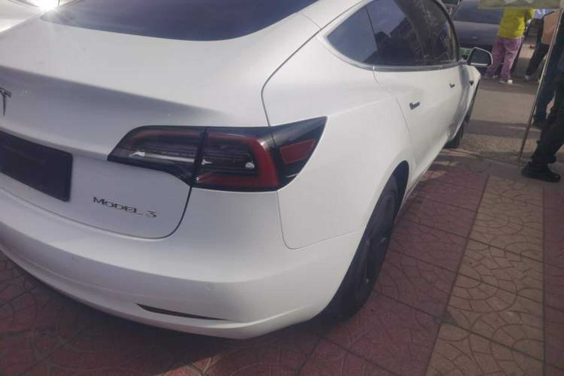 Used Tesla Model 3 2019 Standard Range Rear-Drive Upgraded Version Exterior 3