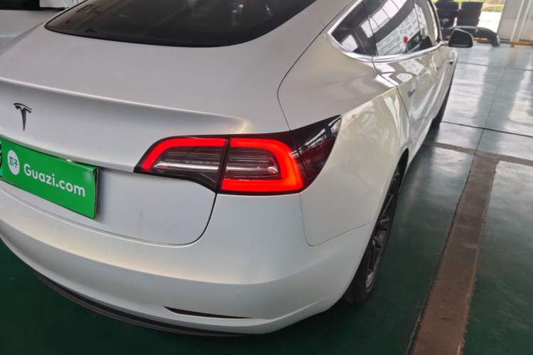 Used Tesla Model 3 2019 Standard Range Rear-Drive Upgraded Version Exterior 3