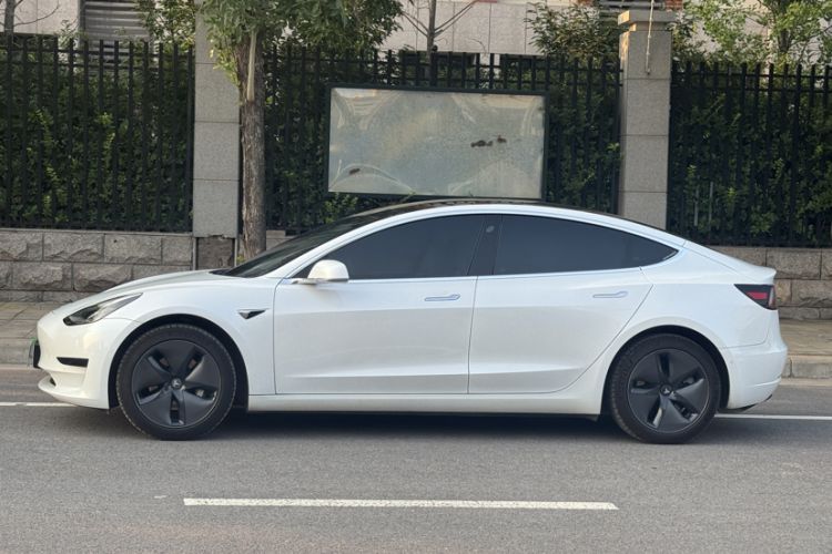 Used Tesla Model 3 2019 Standard Range Rear-Drive Upgraded Version Exterior 3