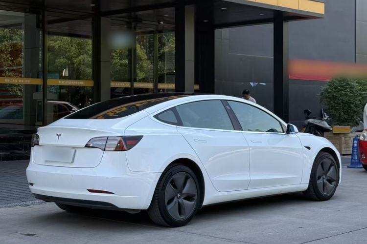 Used Tesla Model 3 2019 Long-Range Rear-Wheel-Drive Version Exterior 4
