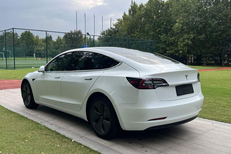 Used Tesla Model 3 2019 Standard Range Rear-Wheel Drive Upgraded Version (52 kWh) Exterior 5