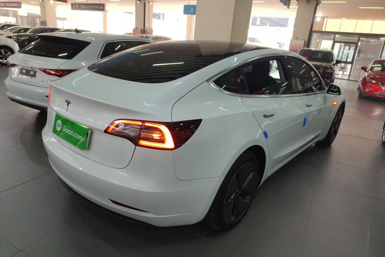 Used Tesla Model 3 2019 Standard Range Rear-Drive Upgraded Version Exterior 5