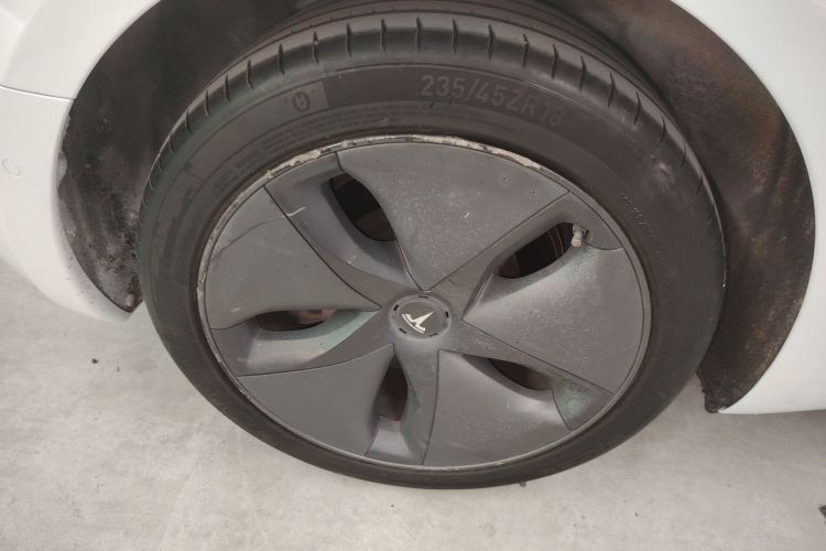 Used Tesla Model 3 2019 Standard Range Rear-Wheel Drive Upgraded Version (60 kWh) Exterior 5