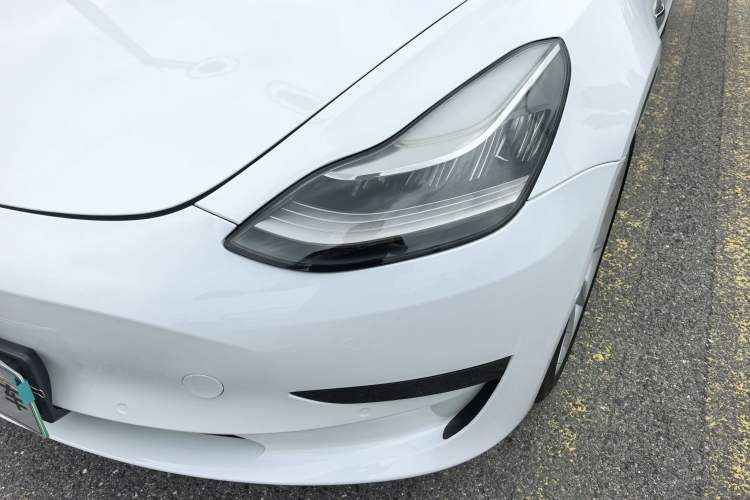 Used Tesla Model 3 2019 Standard Range Rear-Drive Upgraded Version Exterior 5