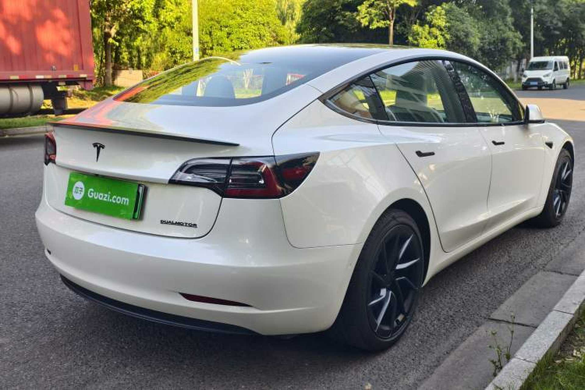 Used Tesla Model 3 2019 Performance High-Performance All-Wheel-Drive Version Exterior 6