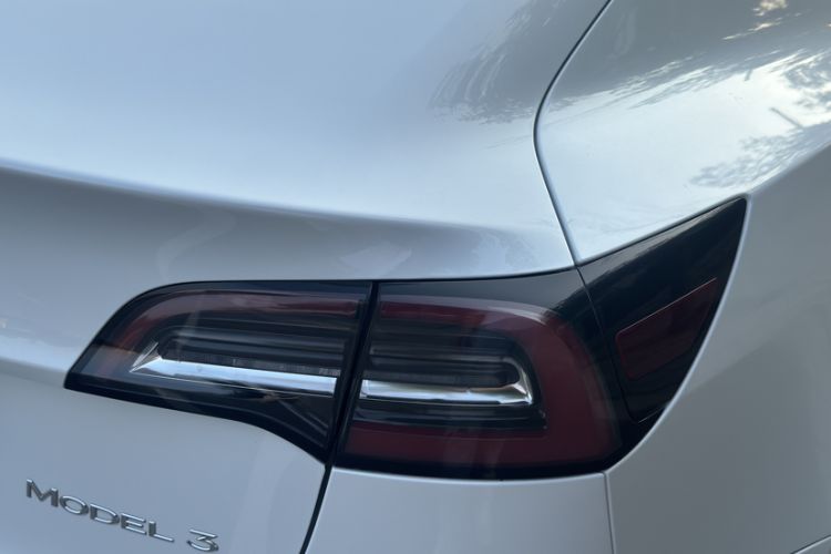 Used Tesla Model 3 2019 Standard Range Rear-Drive Upgraded Version Exterior 7