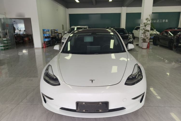 Used Tesla Model 3 2019 Long-Range Rear-Wheel-Drive Version Front