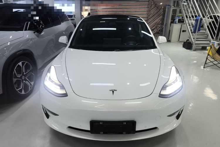 Used Tesla Model 3 2019 Long-Range All-Wheel-Drive Version Front