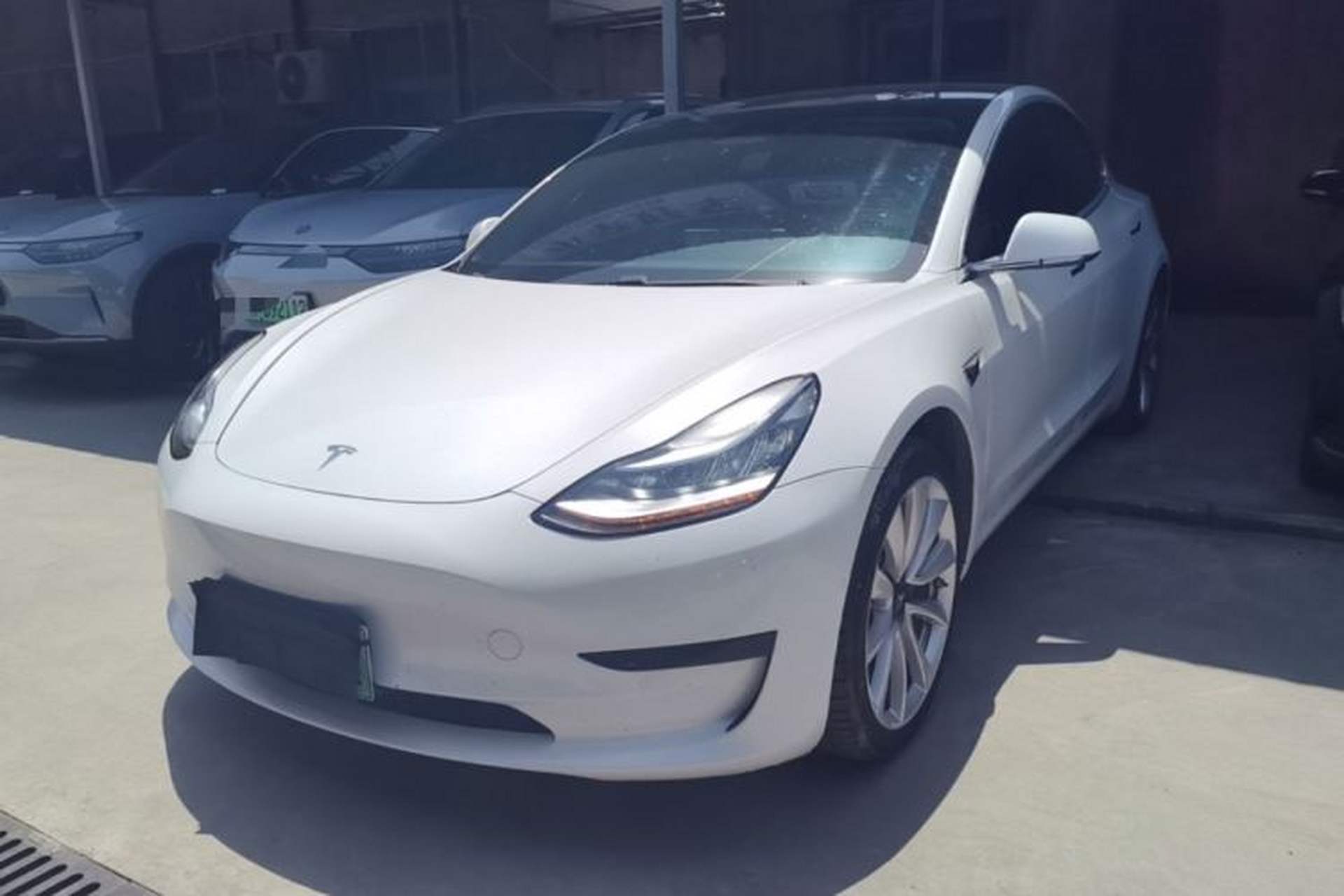 Used Tesla Model 3 2019 Standard Range Rear-Drive Upgraded Version Front Left 45 Deg