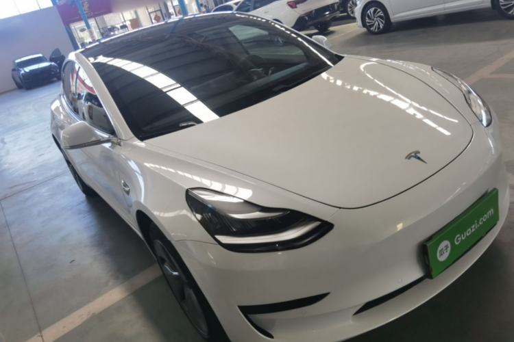 Used Tesla Model 3 2019 Standard Range Rear-Wheel Drive Upgraded Version (60 kWh) Front Right 45 Deg